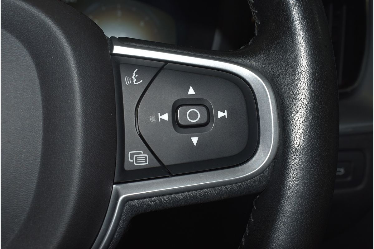 2018 Volvo XC60 D4 Momentum