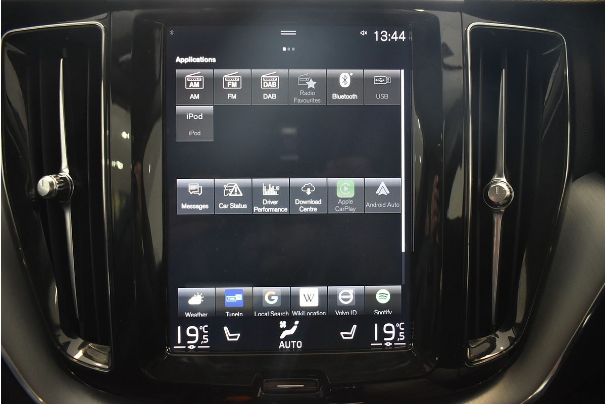 2018 Volvo XC60 D4 Momentum