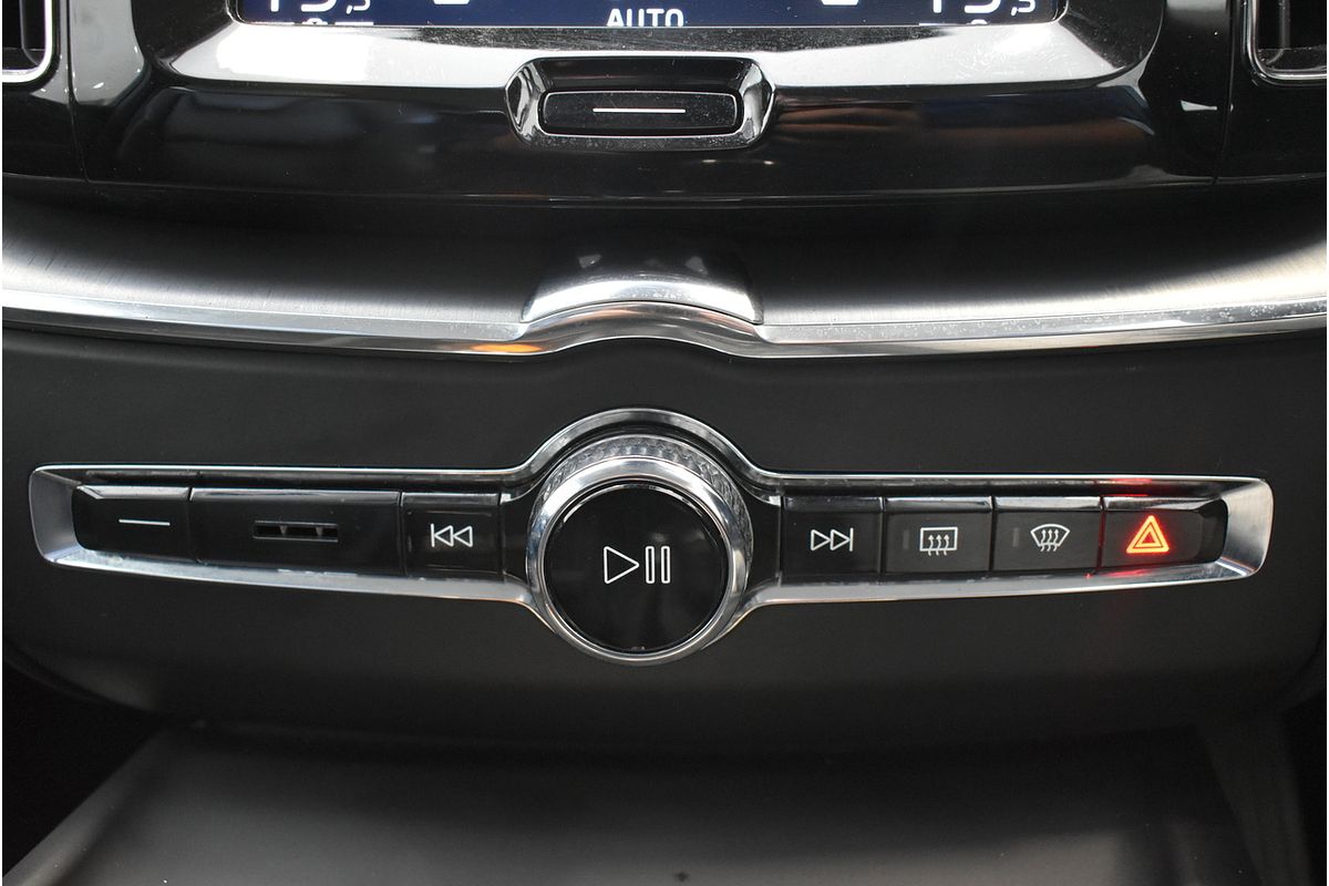 2018 Volvo XC60 D4 Momentum