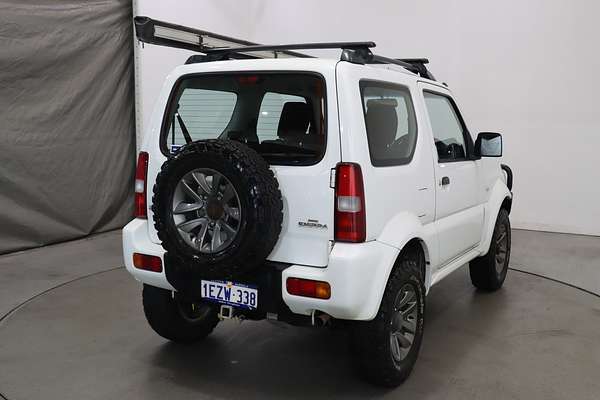 2016 Suzuki Jimny Sierra SN413 T6