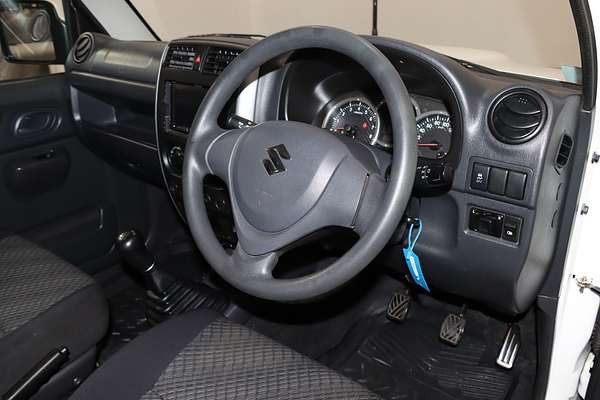 2016 Suzuki Jimny Sierra SN413 T6