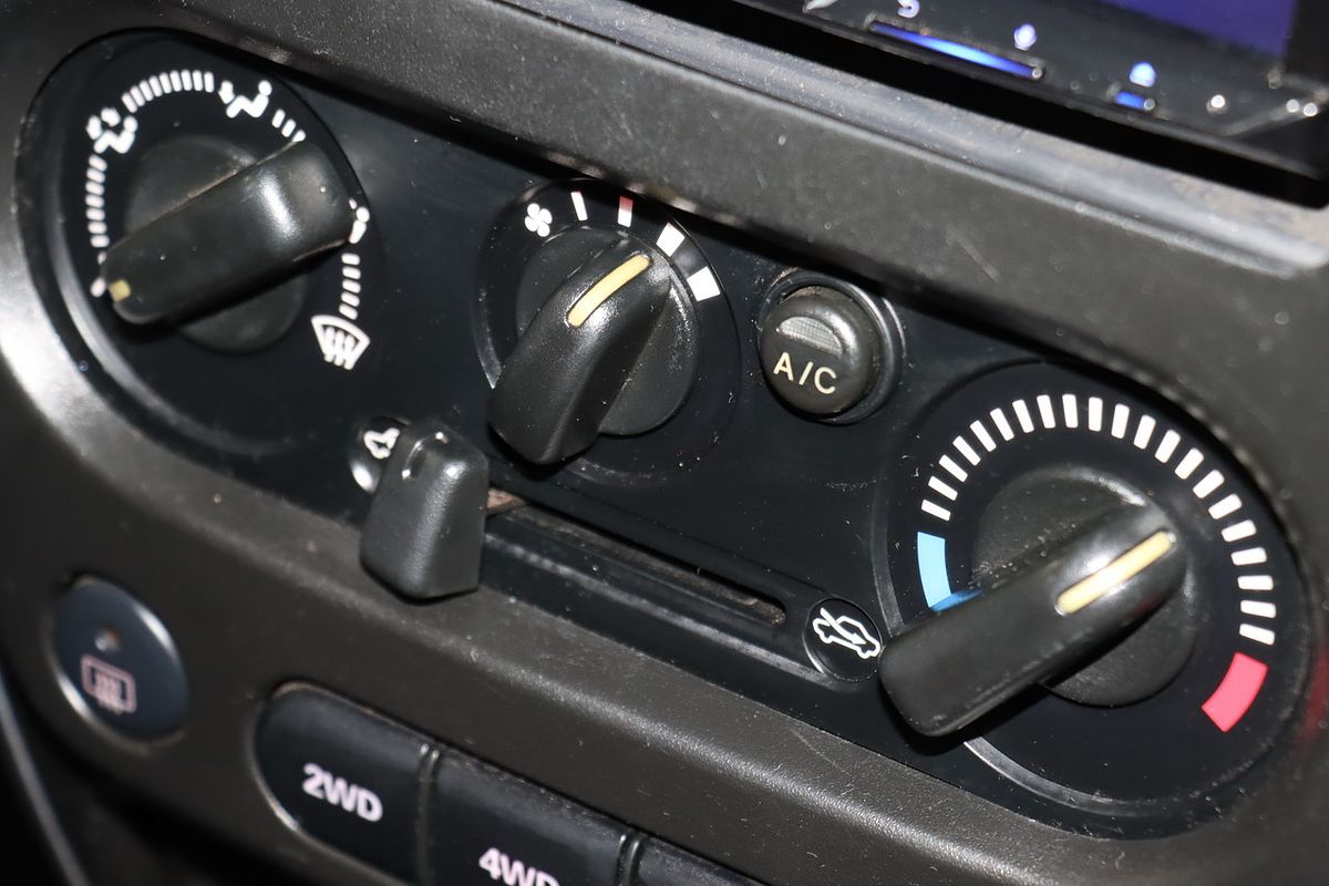 2016 Suzuki Jimny Sierra SN413 T6