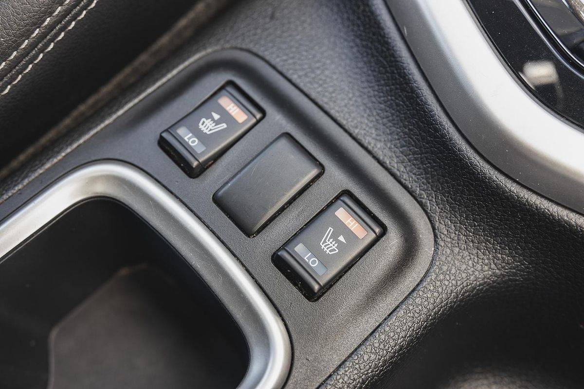 2019 Nissan Navara ST-X D23 Series 4 4X4