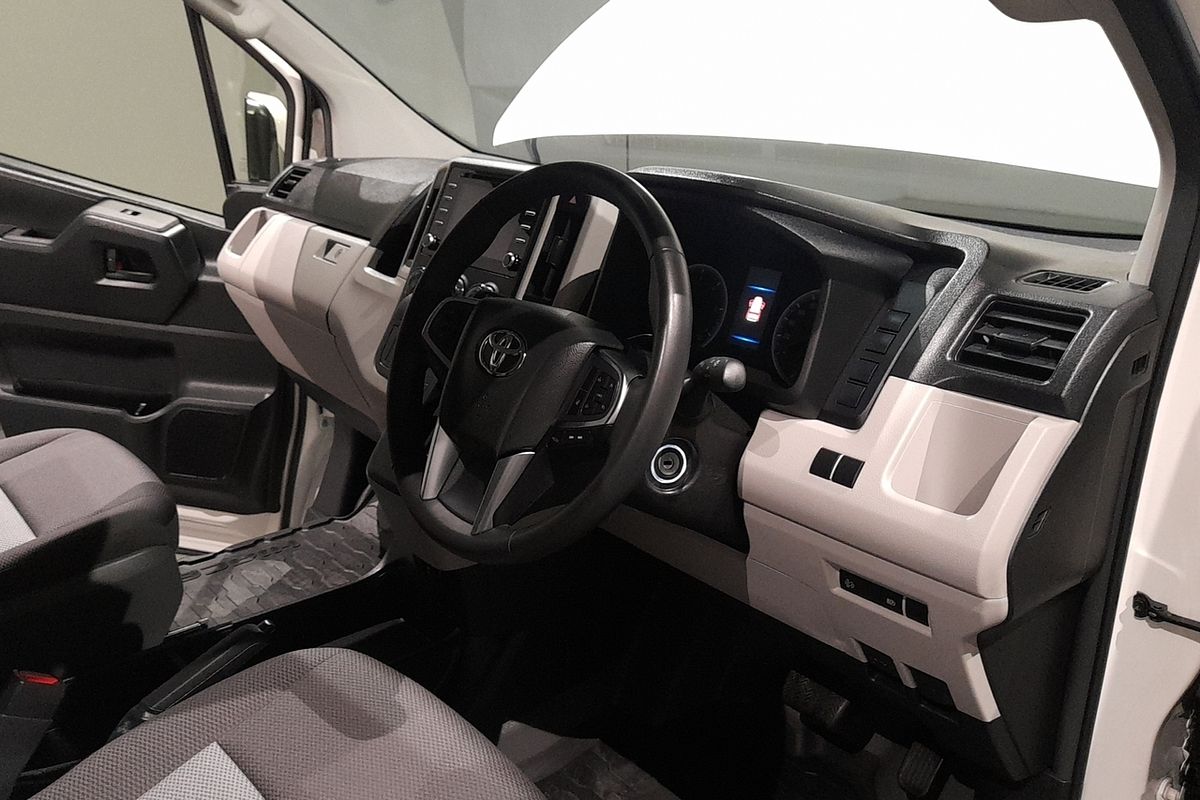 2019 Toyota Hiace GDH300R LWB