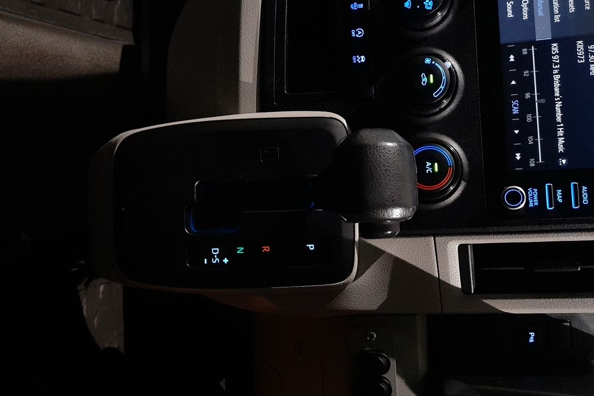 2019 Toyota Hiace GDH300R LWB