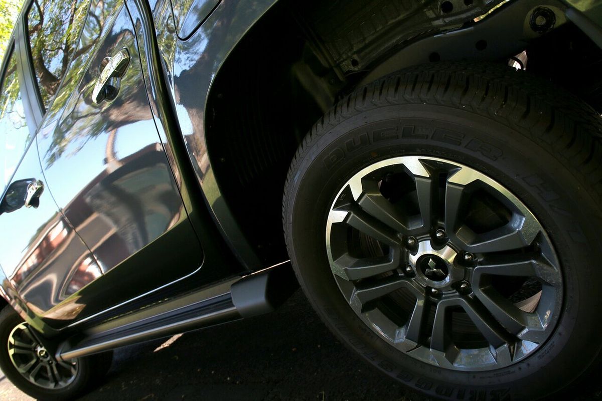 2023 Mitsubishi Triton GLS MR 4X4