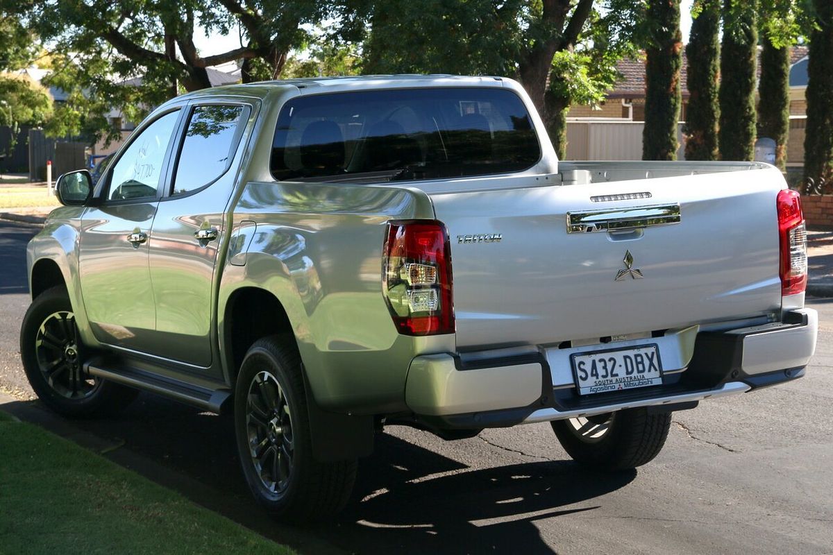 2023 Mitsubishi Triton GLS MR 4X4