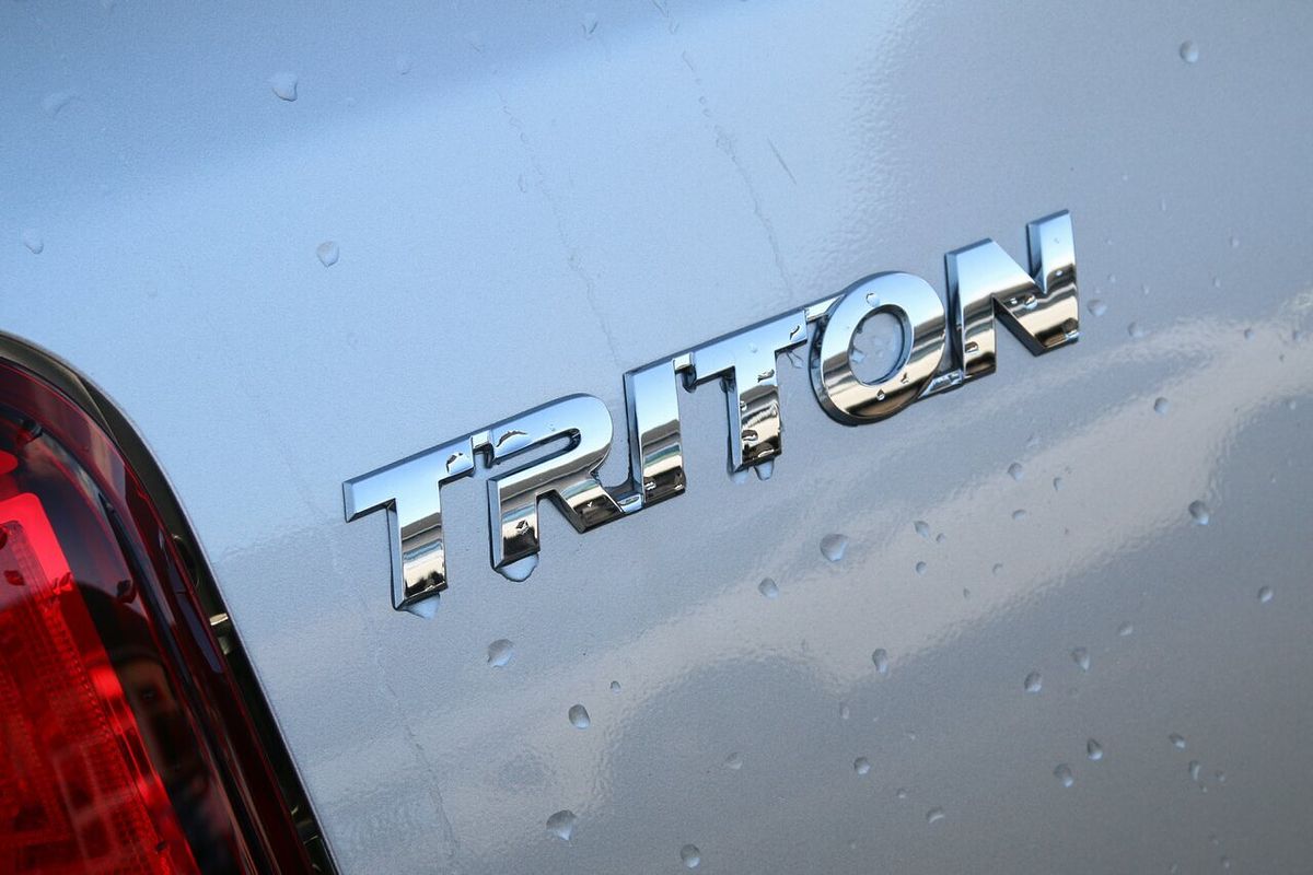2023 Mitsubishi Triton GLS MR 4X4