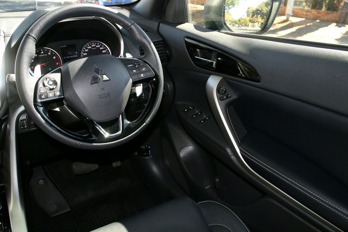 2023 Mitsubishi Eclipse Cross Exceed YB