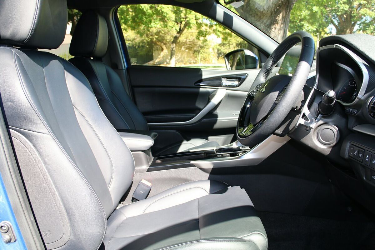 2023 Mitsubishi Eclipse Cross Exceed YB