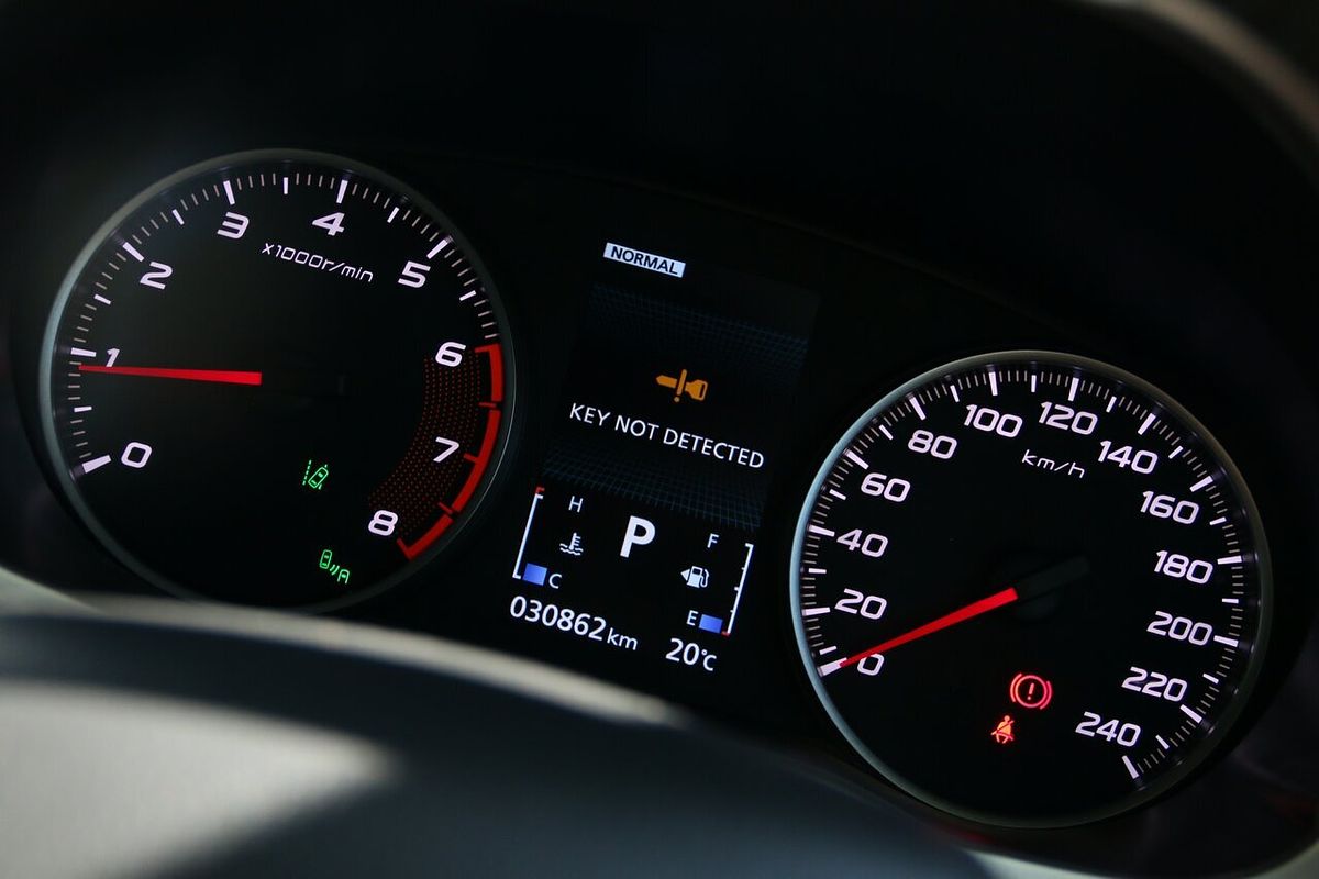 2023 Mitsubishi Eclipse Cross Exceed YB