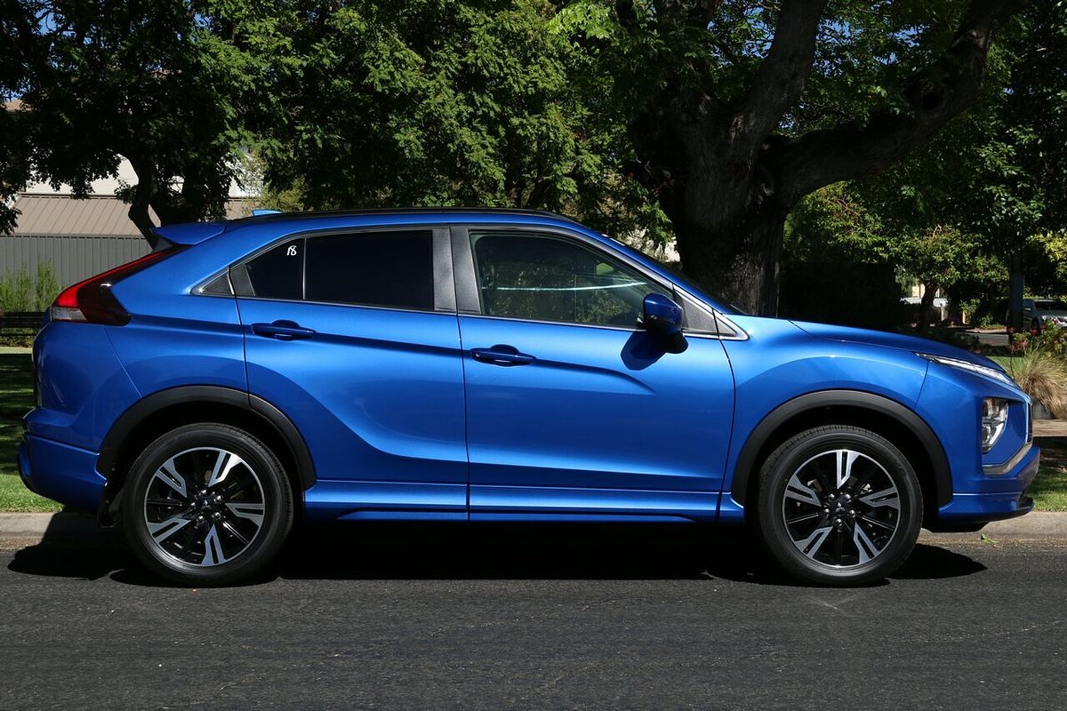 2023 Mitsubishi Eclipse Cross Exceed YB