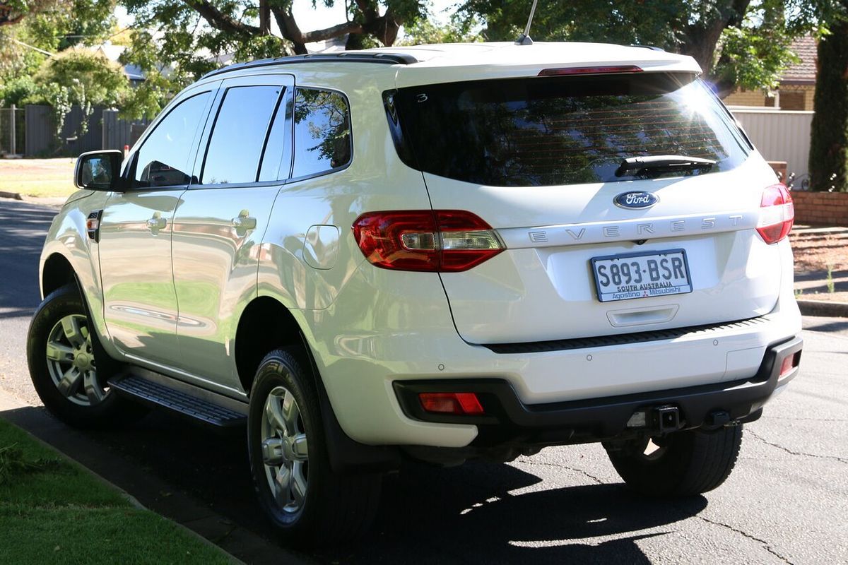 2017 Ford Everest Ambiente UA