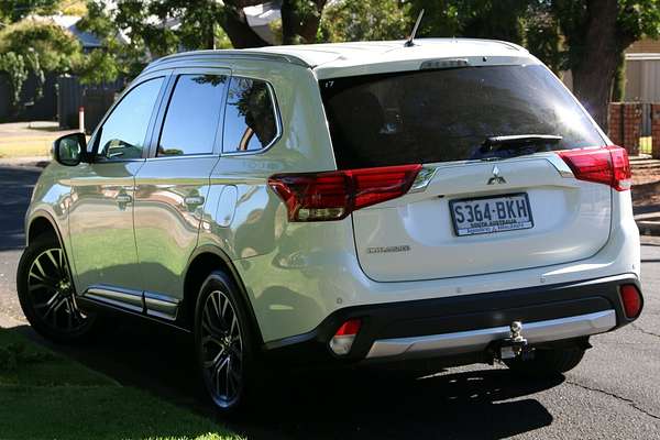 2016 Mitsubishi Outlander LS Safety Pack ZK