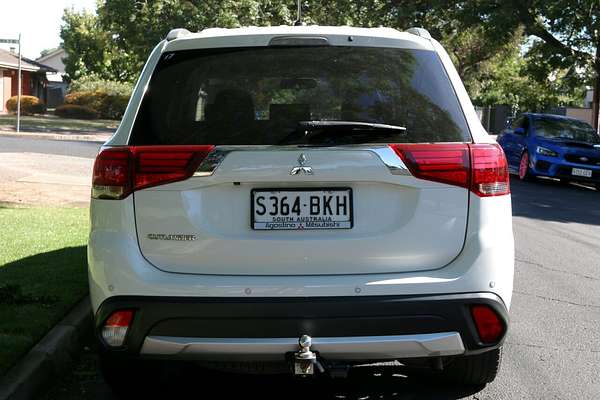2016 Mitsubishi Outlander LS Safety Pack ZK