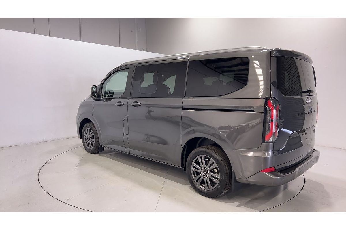 2024 Ford Tourneo Titanium X AV SWB