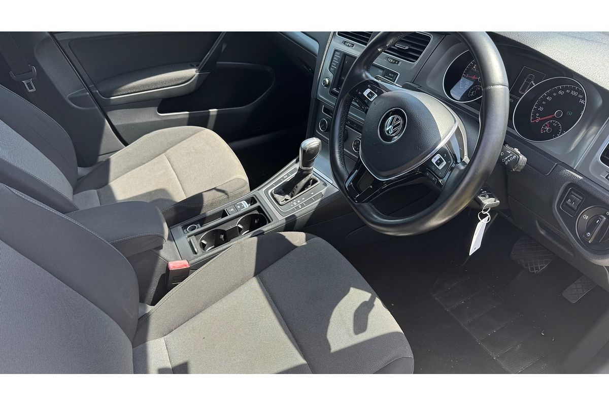 2016 Volkswagen Golf 92 TSI Trendline AU MY17