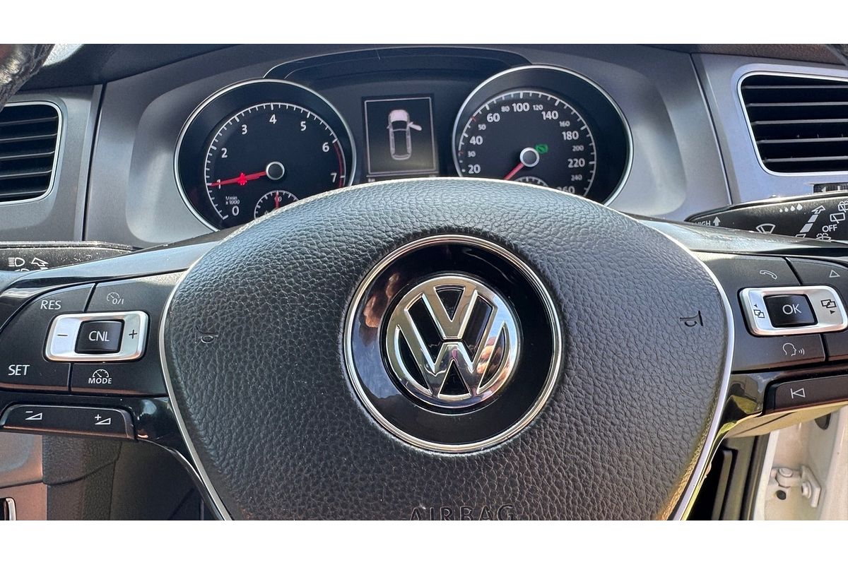 2016 Volkswagen Golf 92 TSI Trendline AU MY17