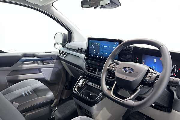 2024 Ford Tourneo Active AV SWB