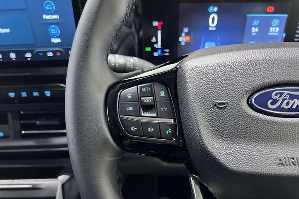 2024 Ford Tourneo Active AV SWB