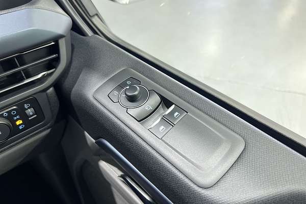 2024 Ford Tourneo Active AV SWB