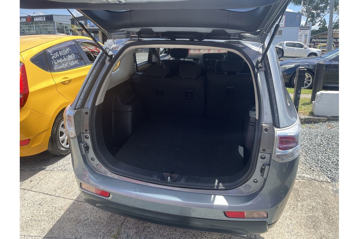 2012 Mitsubishi Outlander ES ZJ
