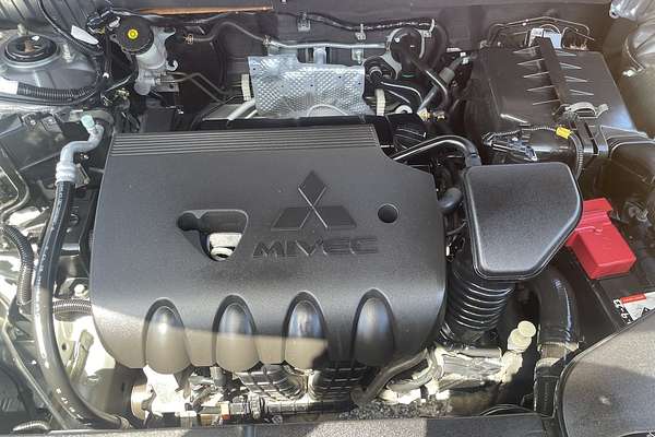 2012 Mitsubishi Outlander ES ZJ