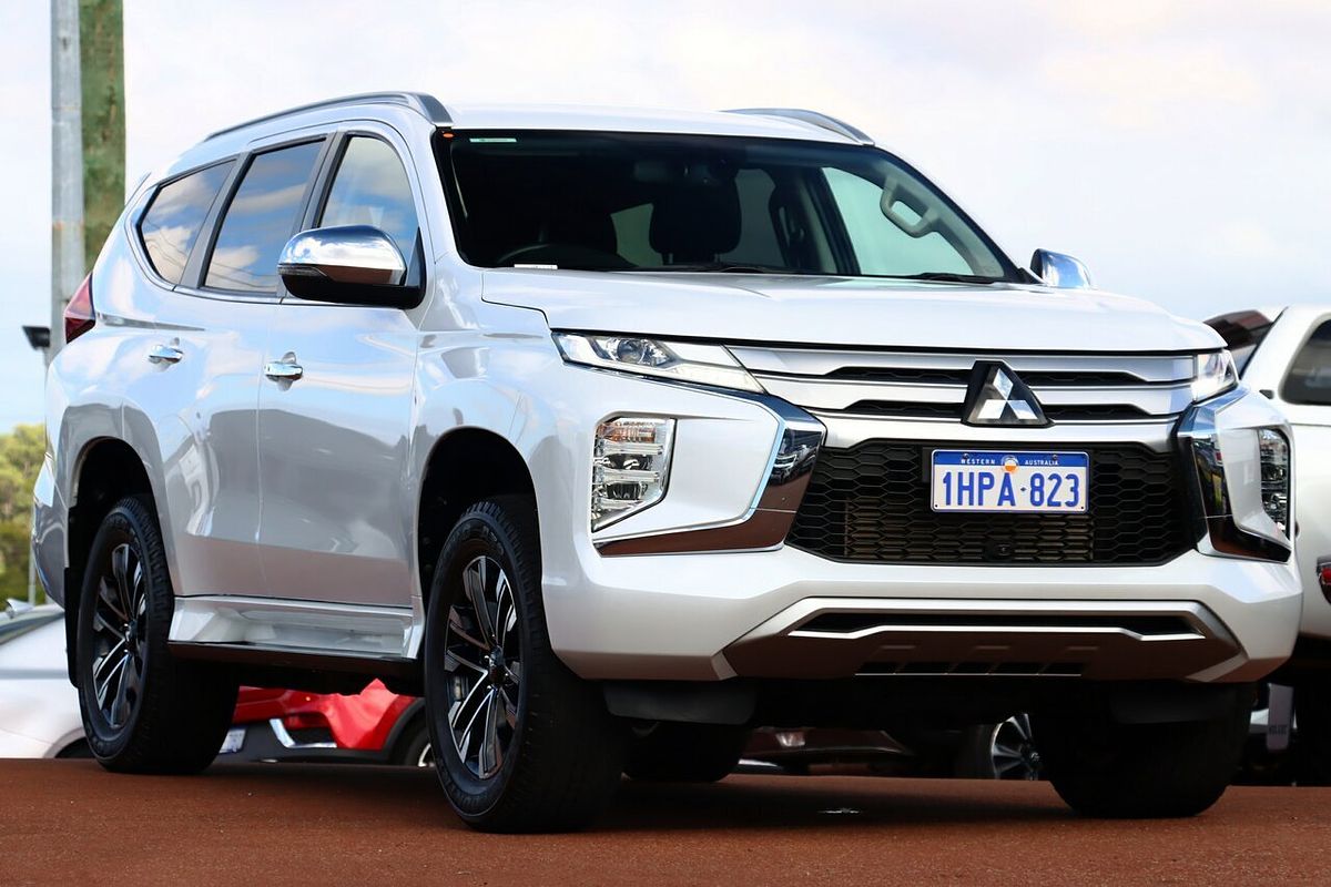 2022 Mitsubishi Pajero Sport GLS QF