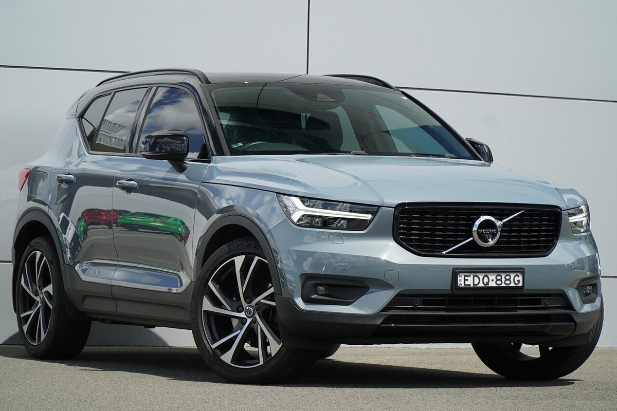 2019 Volvo XC40 T5 R-Design