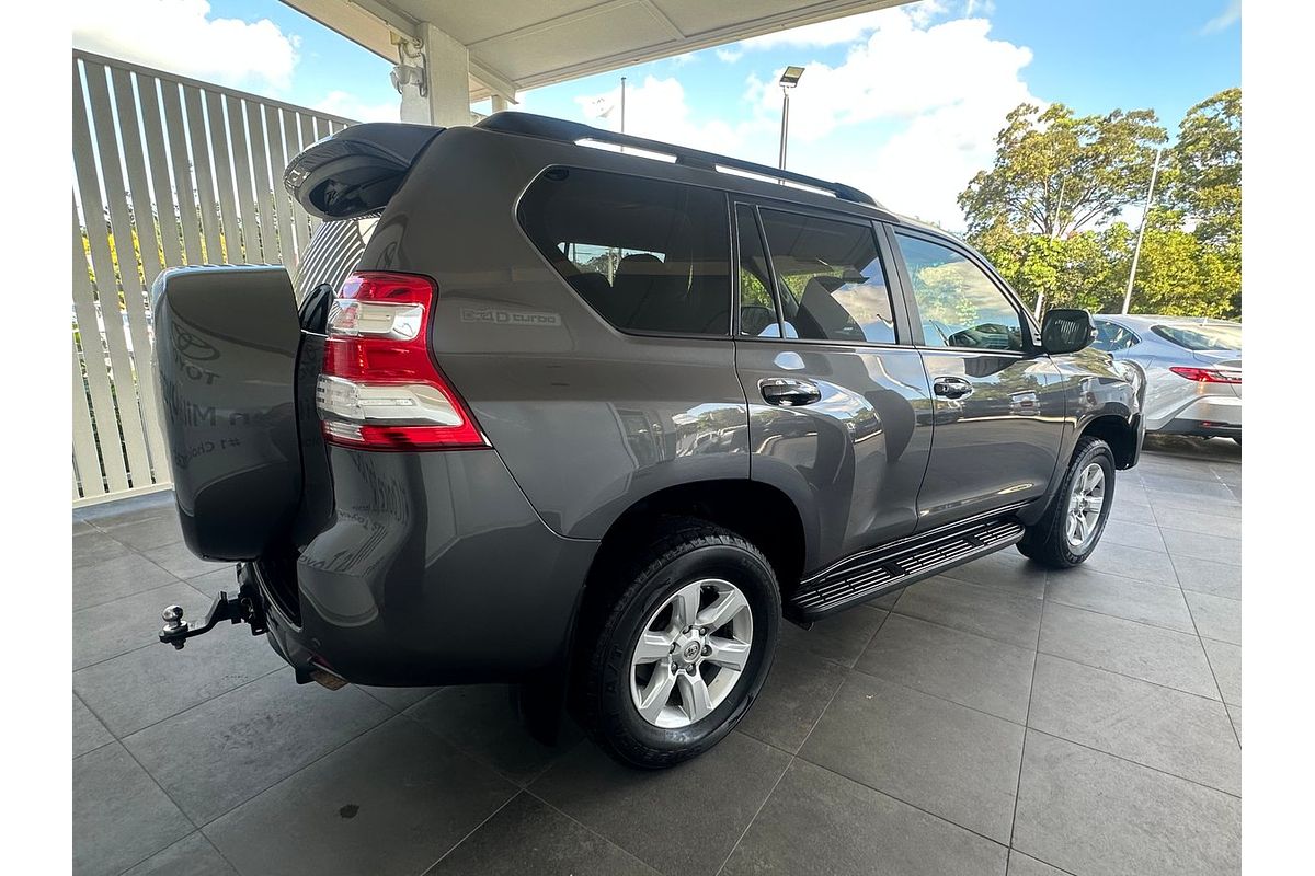 2017 Toyota Landcruiser GDJ150R MY16