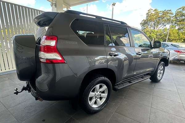 2017 Toyota Landcruiser GDJ150R MY16
