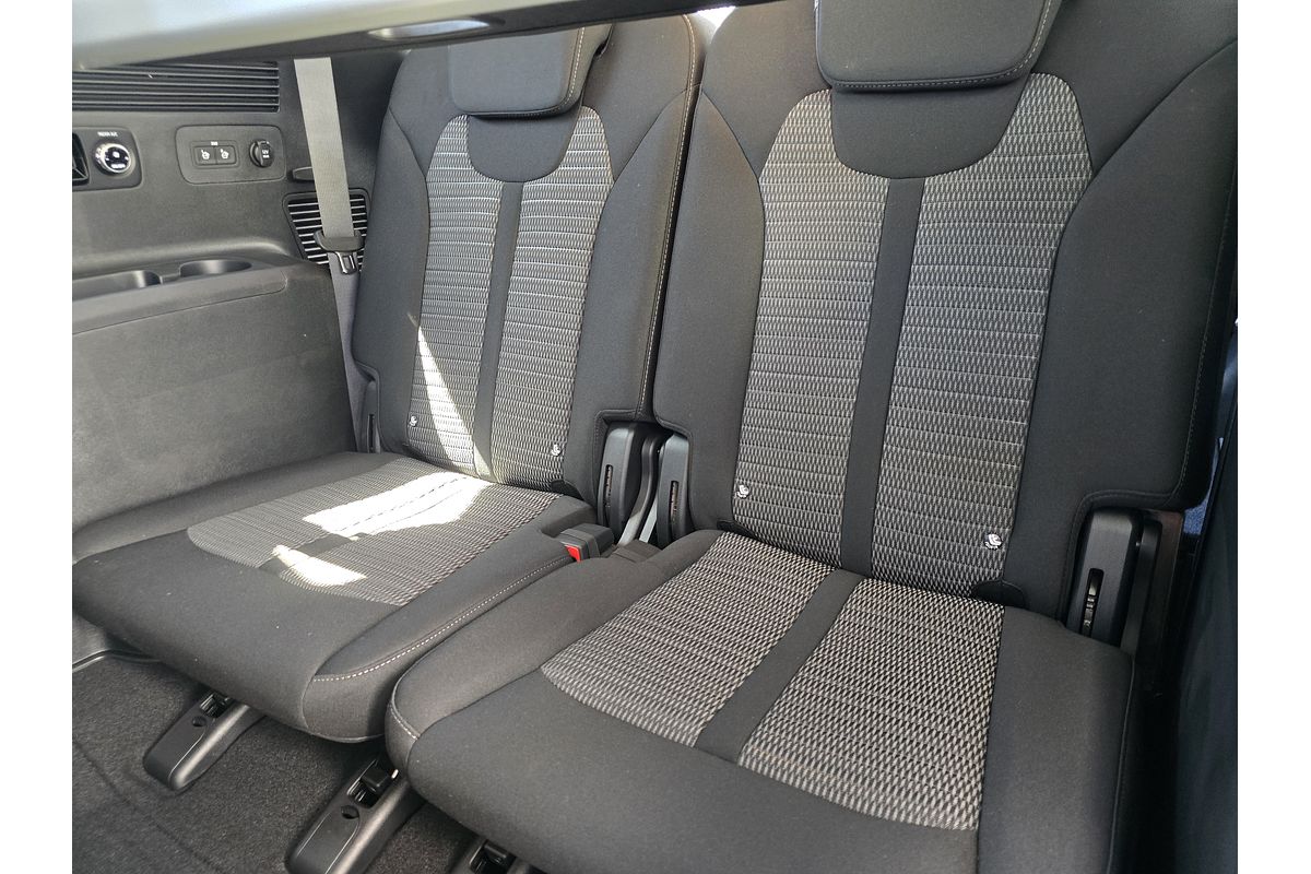 2025 Kia Sorento Sport MQ4 PE
