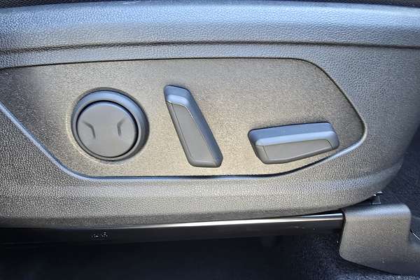 2025 Kia Sorento Sport MQ4 PE