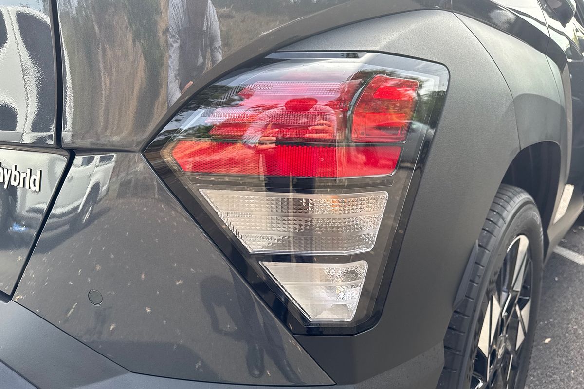 2025 Hyundai Kona Hybrid SX2.V2