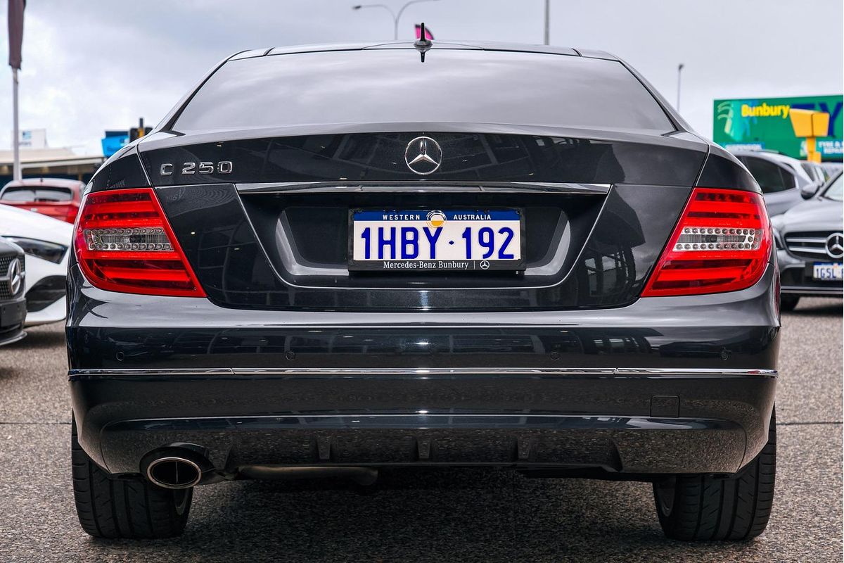 2012 Mercedes-Benz C-Class C250 BlueEFFICIENCY C204
