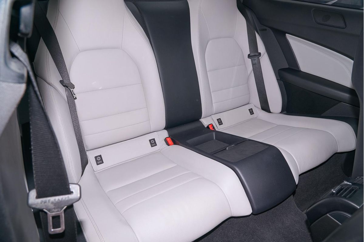 2012 Mercedes-Benz C-Class C250 BlueEFFICIENCY C204