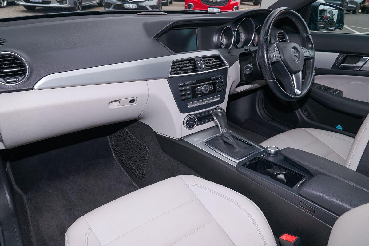 2012 Mercedes-Benz C-Class C250 BlueEFFICIENCY C204