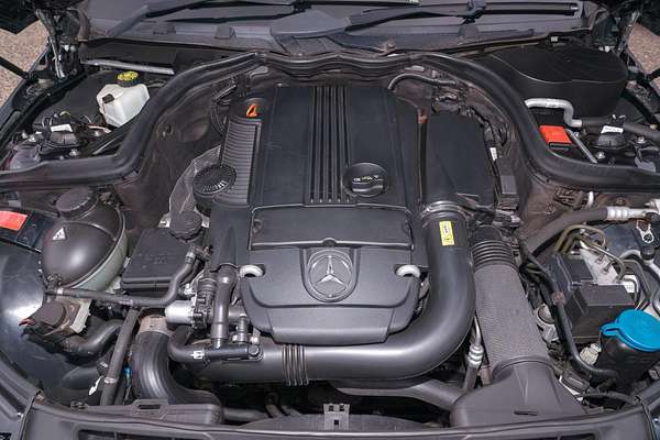 2012 Mercedes-Benz C-Class C250 BlueEFFICIENCY C204