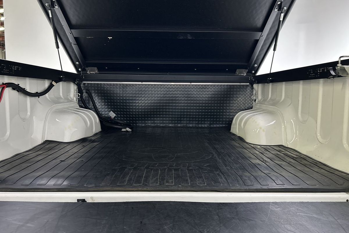 2022 Toyota Hilux SR5 GUN126R 4X4