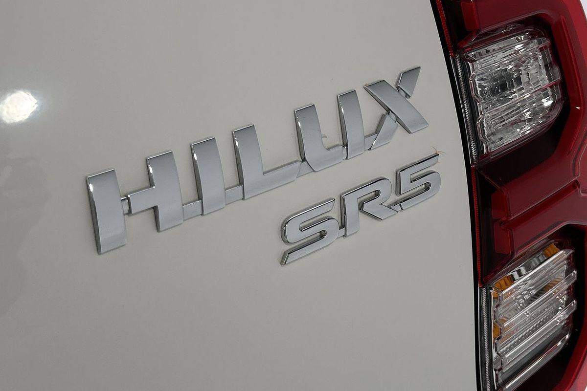 2022 Toyota Hilux SR5 GUN126R 4X4