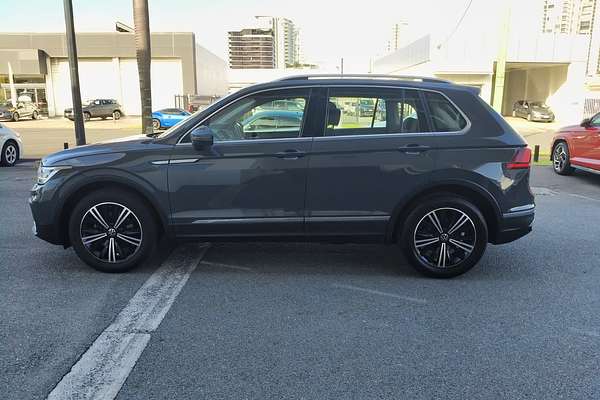 2022 Volkswagen Tiguan 132TSI Life 5N