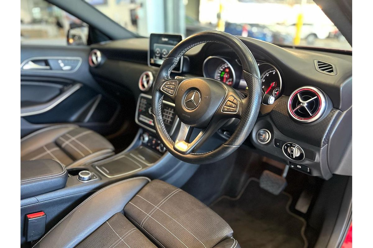 2016 Mercedes-Benz A-Class A200 W176