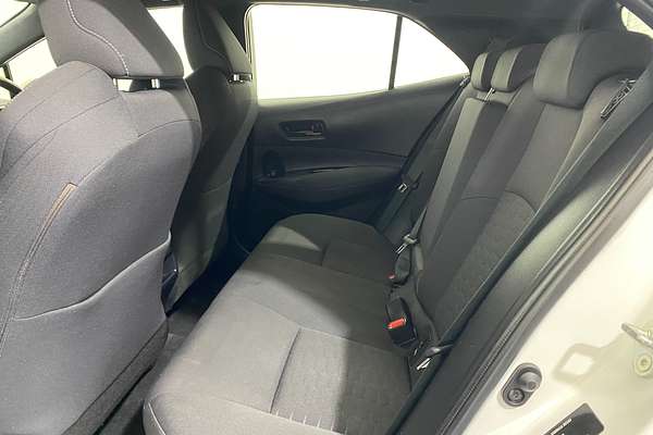 2022 Toyota Corolla Ascent Sport Hybrid ZWE211R