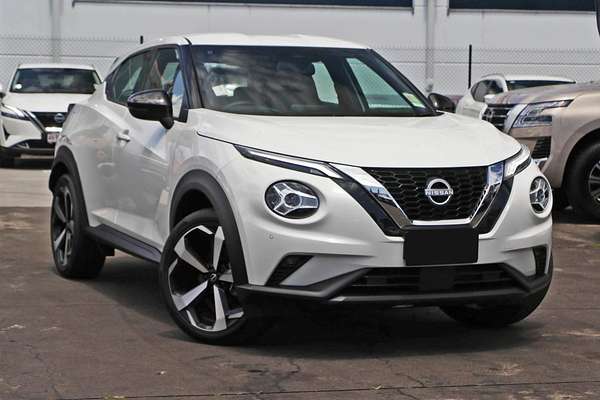 2023 Nissan JUKE ST-L F16