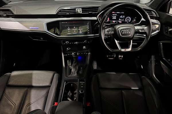 2020 Audi Q3 40 TFSI S Line F3