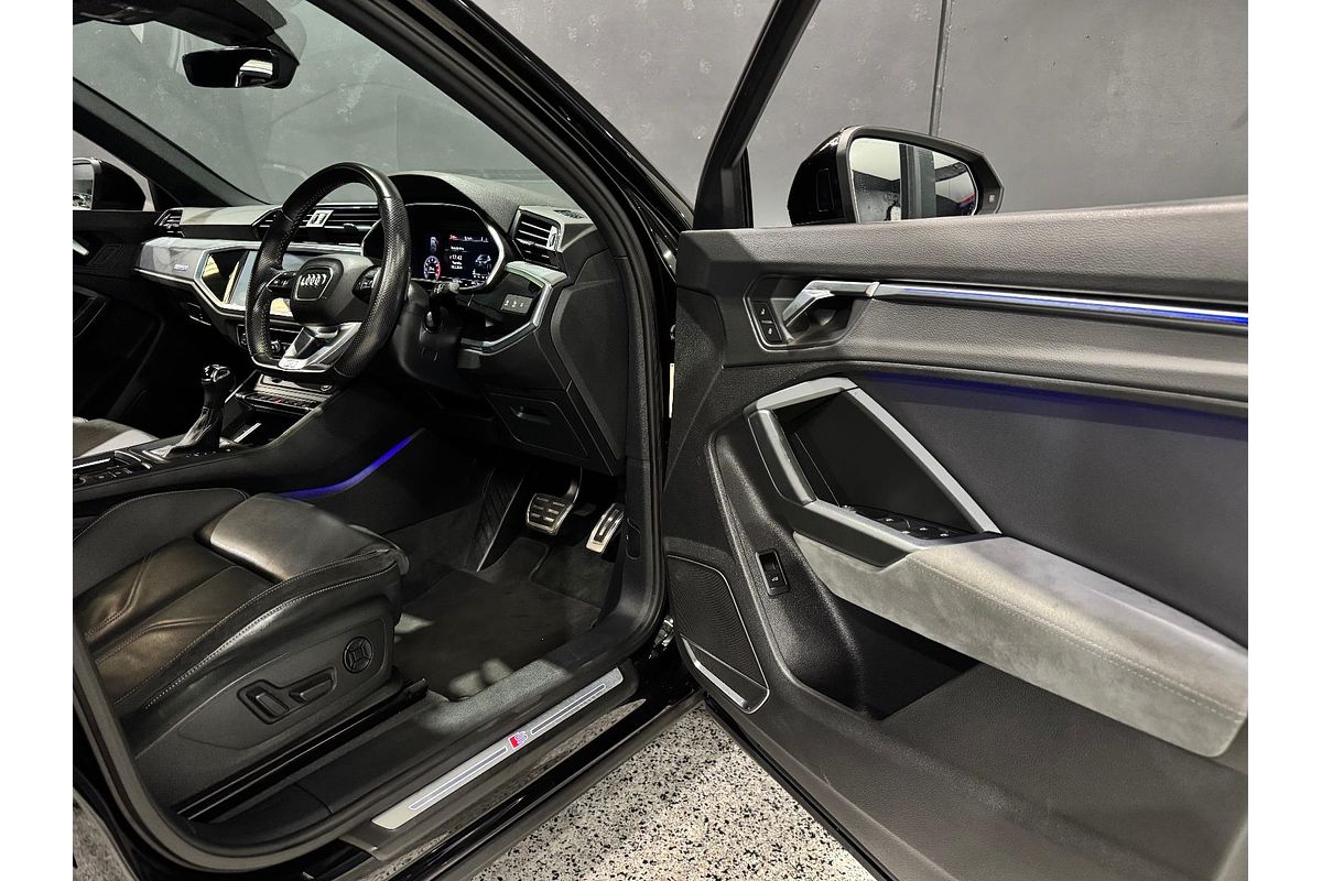 2020 Audi Q3 40 TFSI S Line F3