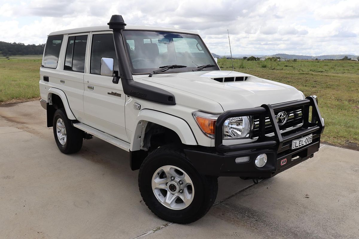 2022 Toyota Landcruiser GXL VDJ76R