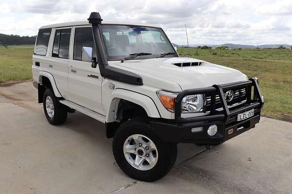 2022 Toyota Landcruiser GXL VDJ76R