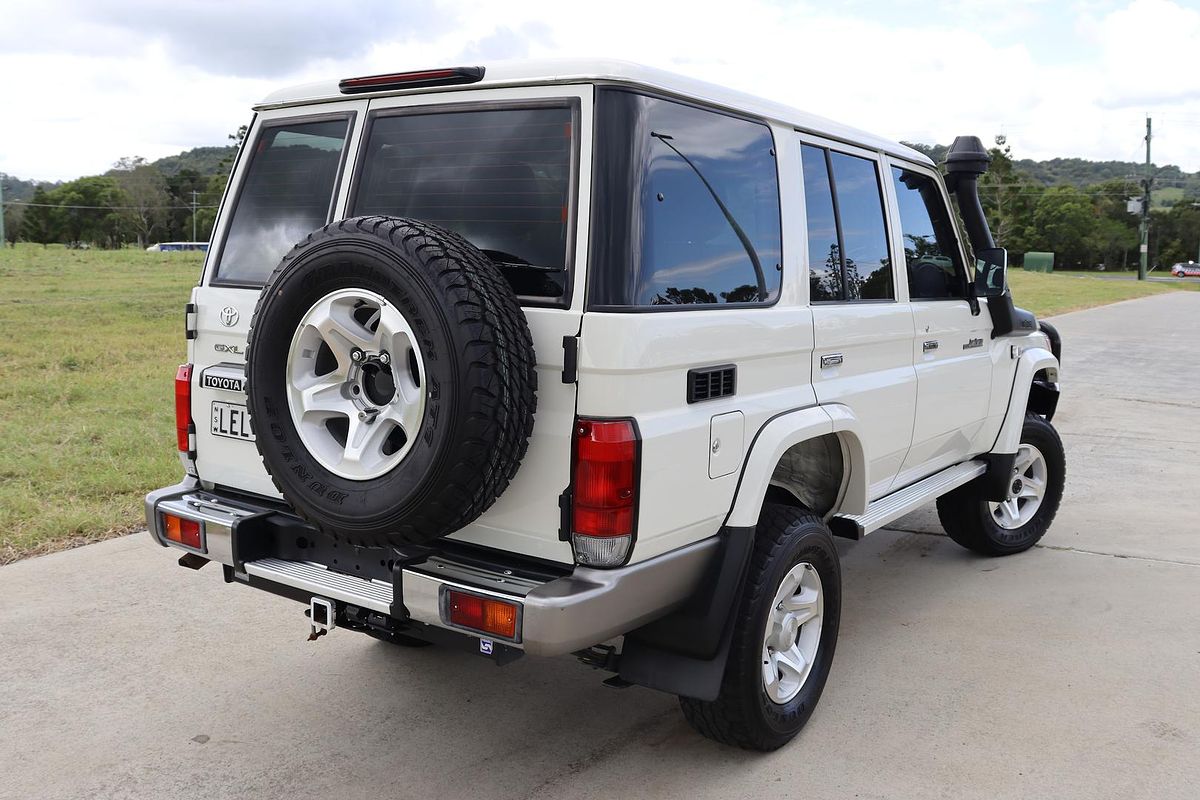 2022 Toyota Landcruiser GXL VDJ76R