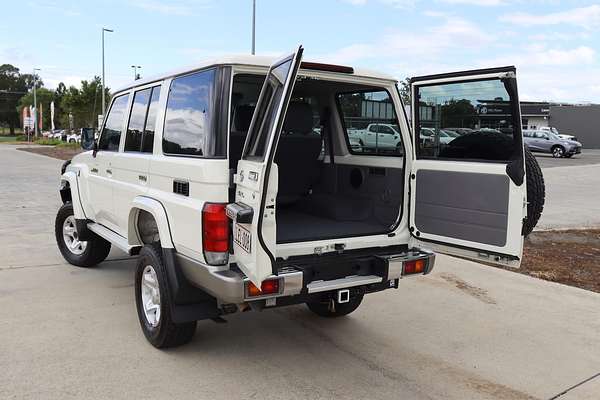 2022 Toyota Landcruiser GXL VDJ76R